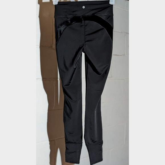 AVIA Women's Black Velvet Trim Athletic Workout Leggings Running Yoga Small - Picture 3 of 4
